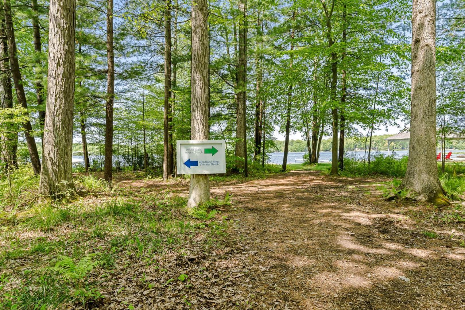 Dog-Friendly Dual Homes In The Woods With Lake Access Grand Junction Exteriér fotografie