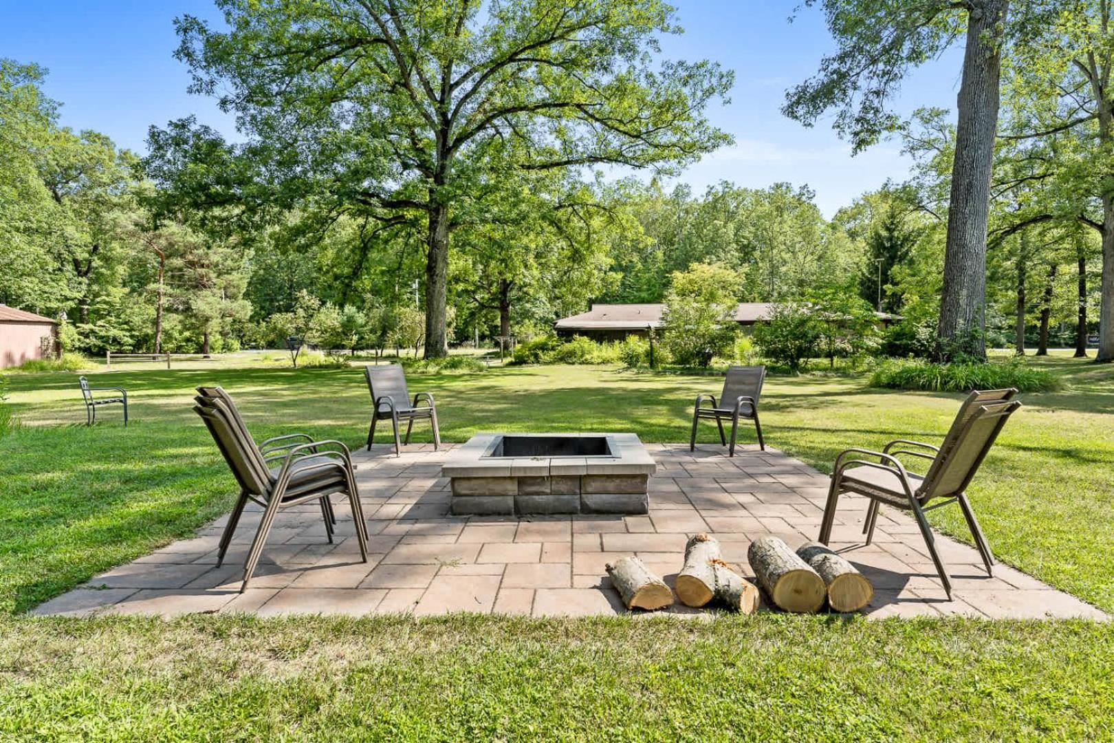 Dog-Friendly Dual Homes In The Woods With Lake Access Grand Junction Exteriér fotografie